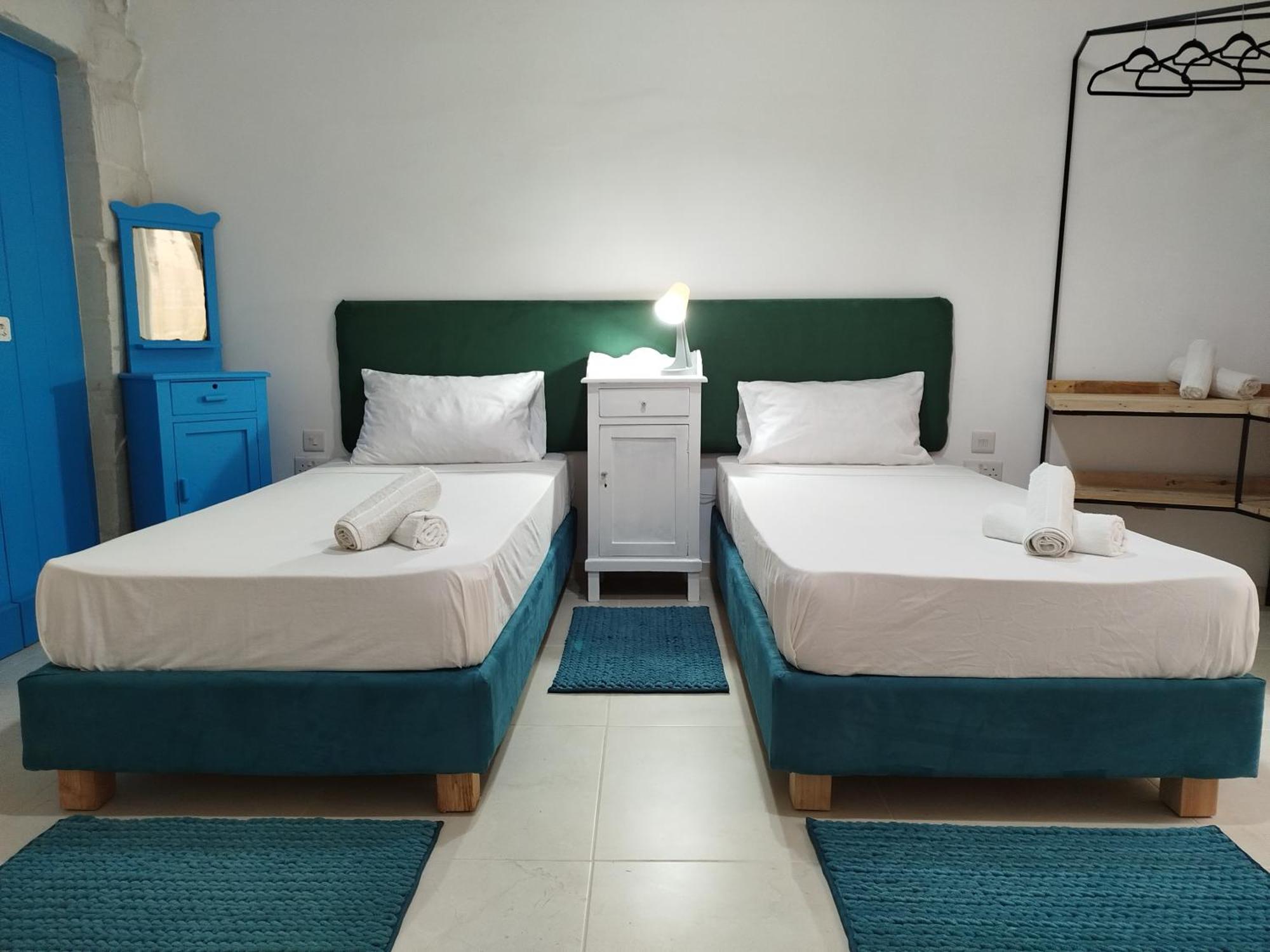 סליאמה Limestone Sun Suites חדר תמונה