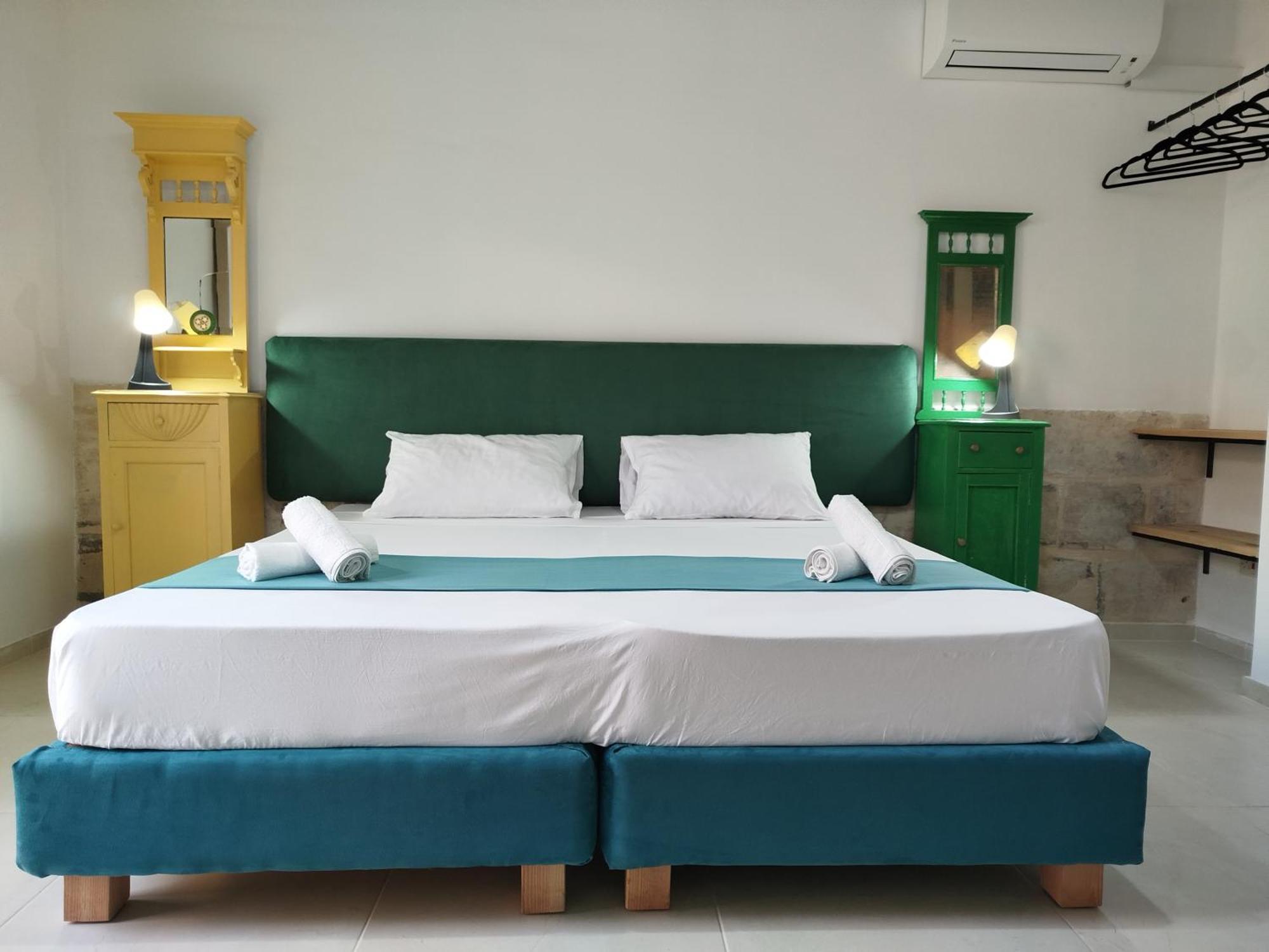 סליאמה Limestone Sun Suites חדר תמונה