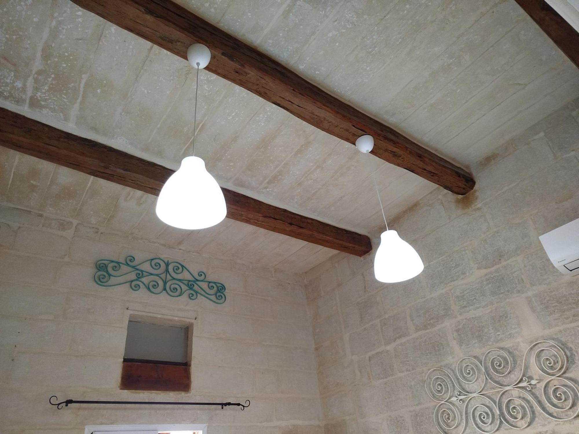 סליאמה Limestone Sun Suites מראה חיצוני תמונה