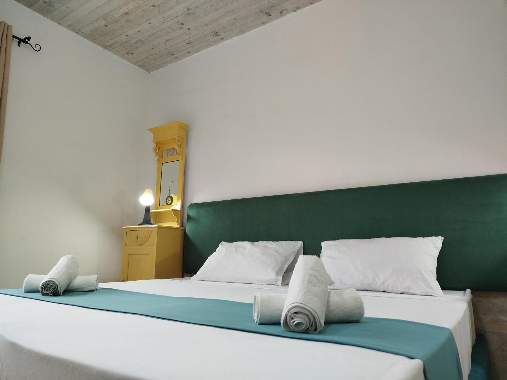 סליאמה Limestone Sun Suites חדר תמונה