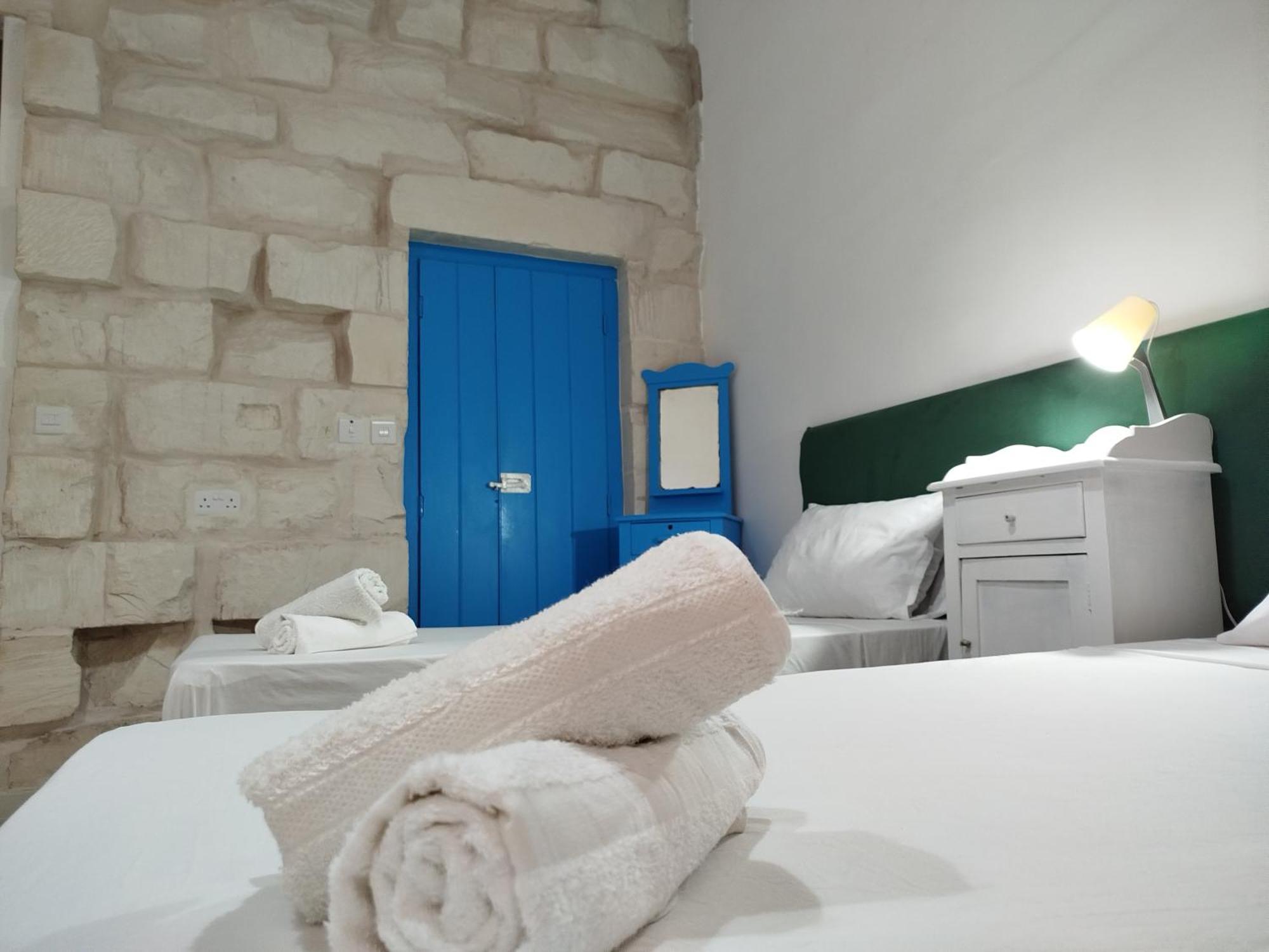 סליאמה Limestone Sun Suites חדר תמונה