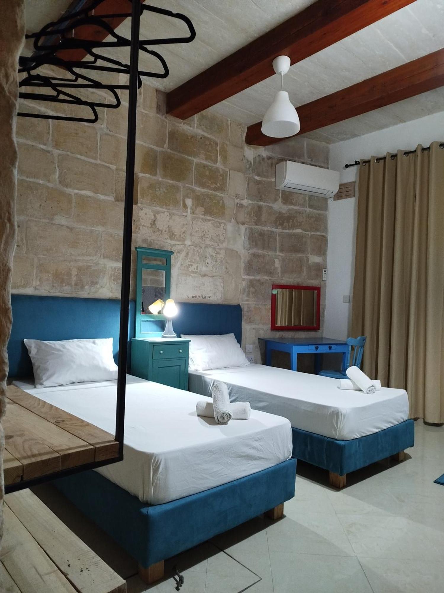 סליאמה Limestone Sun Suites חדר תמונה